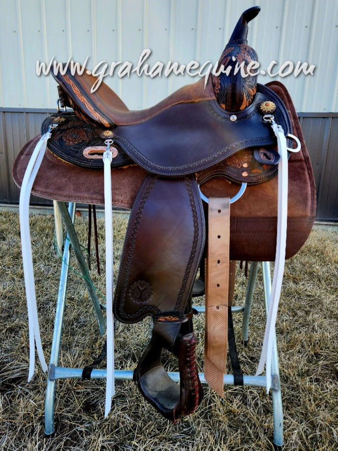 White Latigo Saddle Strings (Pair)