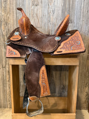 Used 13.5” WhinneyWear Lightweight Saddle - One of a kind
