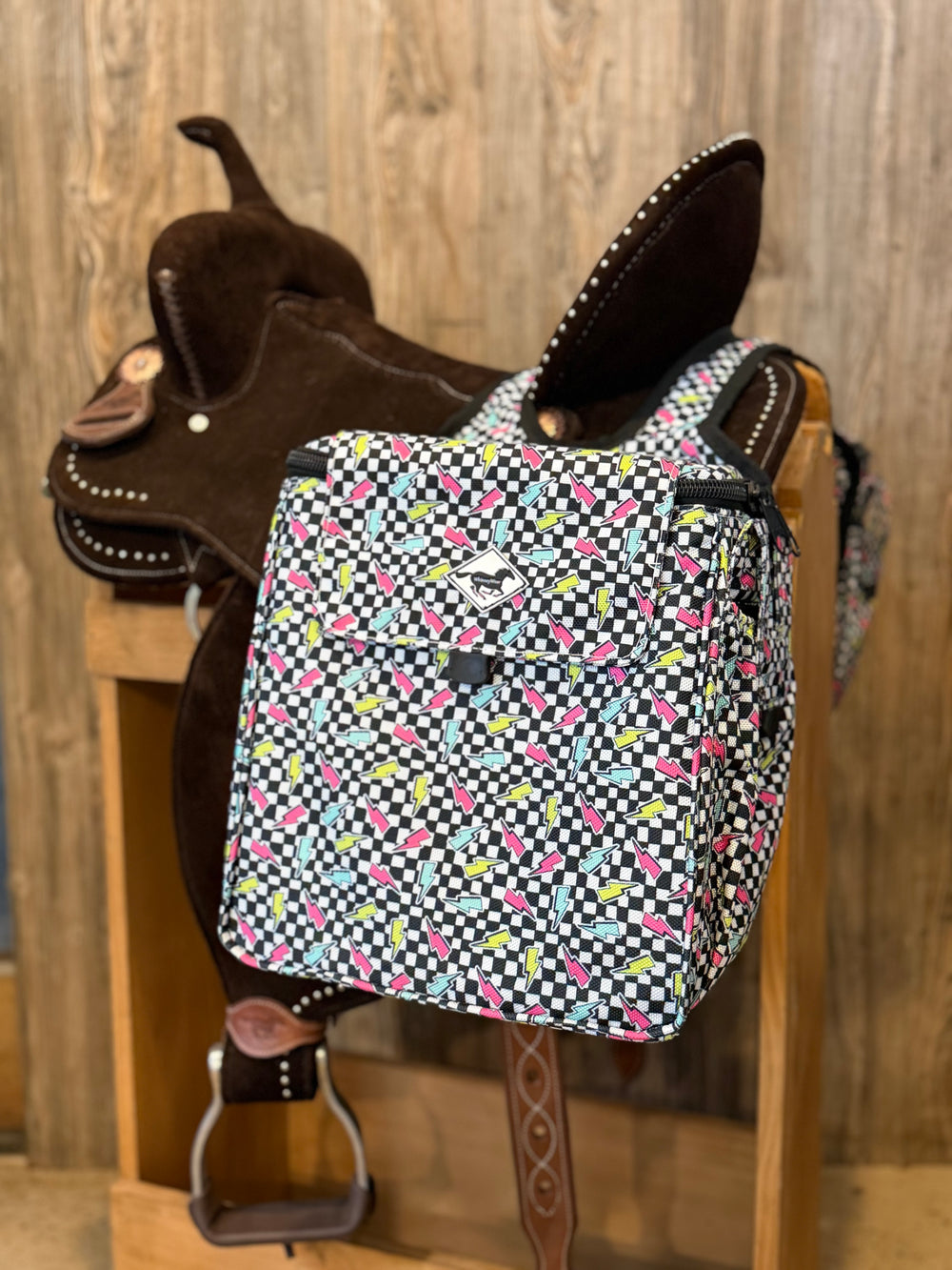 WhinneyCooler Saddlebag: Finish Line
