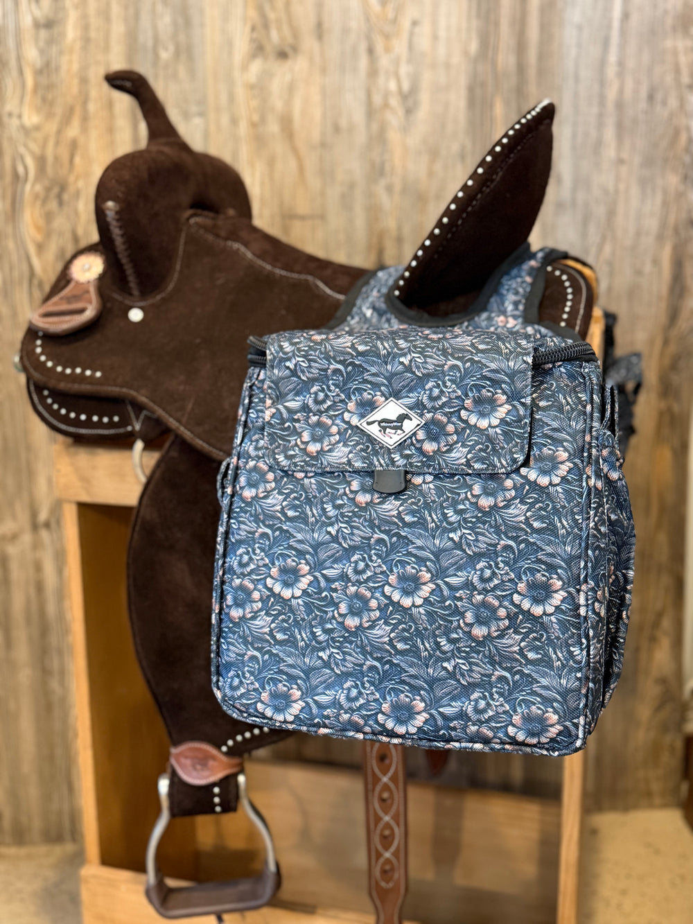 WhinneyCooler Saddlebag: Tooled Leather