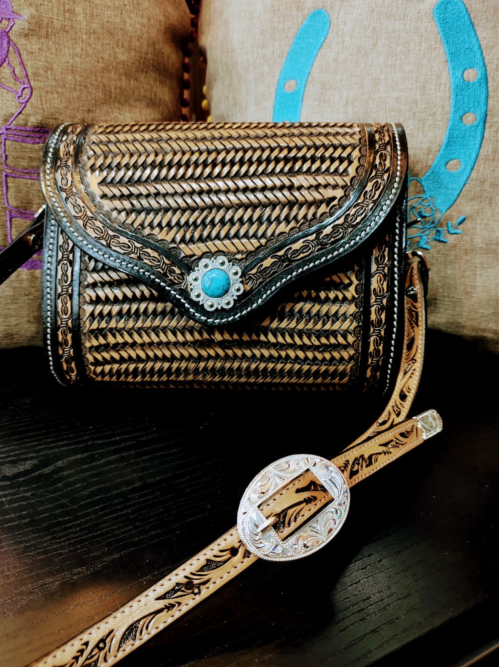 Hand Tooled Basket Weave & Barbed wire Leather Purse